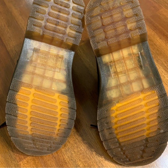 Ladies Dr Martens Ankle Boots - Picture 8 of 9